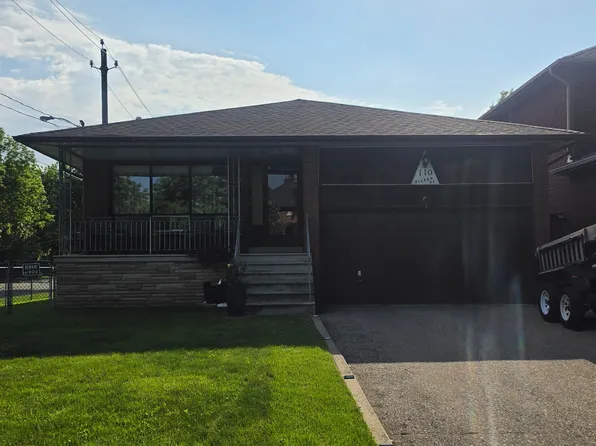 110 Milton St, Toronto, ON M8Y 2Y3