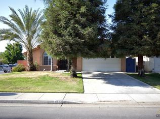 8824 Fox Creek Ct, Bakersfield, CA 93312