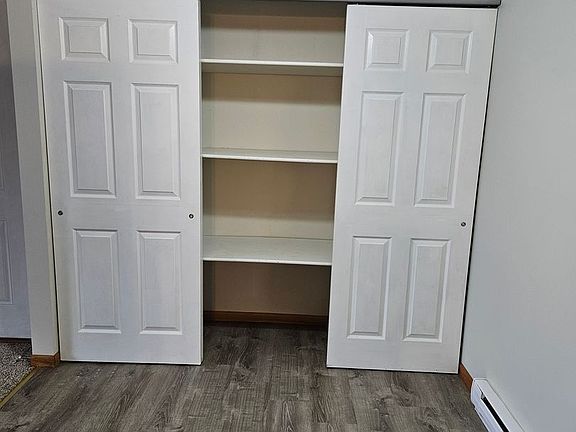 4th image of 401 Western Ave APT 301