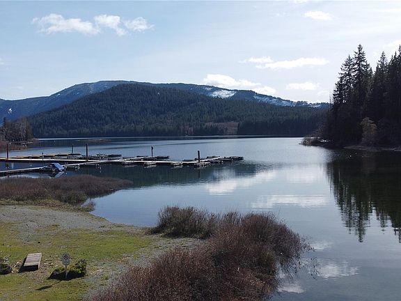 4th image of 9205 Nighthawk Rd