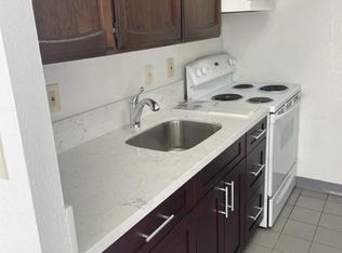 2092 Kuhio Ave #1100, Honolulu, HI 96815