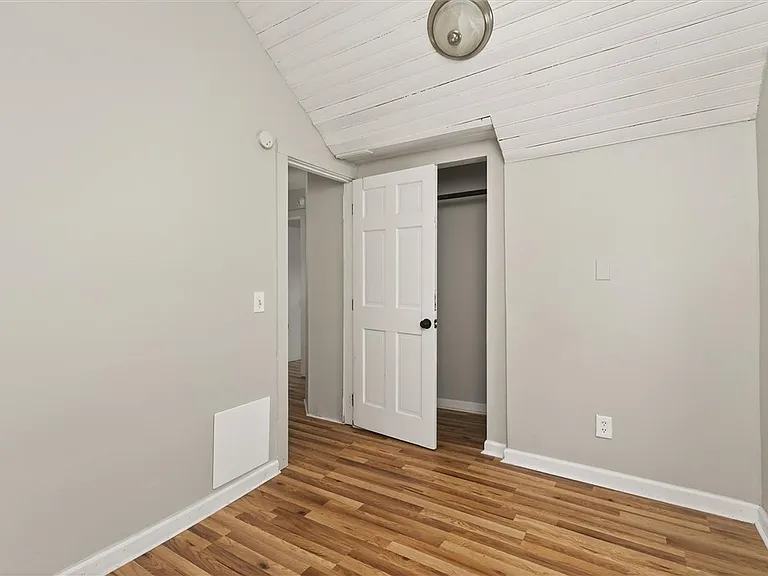 127 Conkey Ave — Photo 28