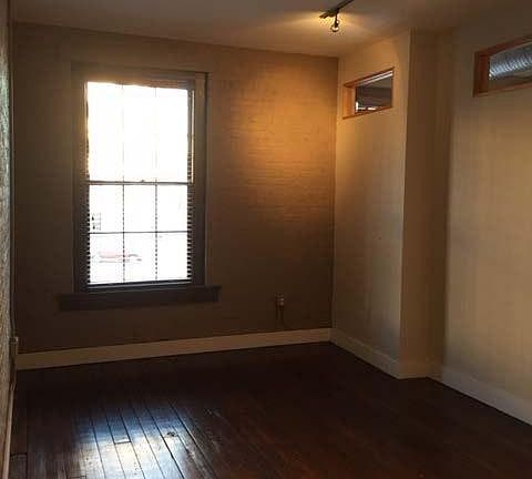 5th image of 1421 Lombardy Aly APT 2A