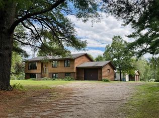 9774 Wien Rd, Cook, MN 55723
