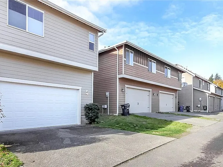 1626 Craig Rd SE — Photo 24