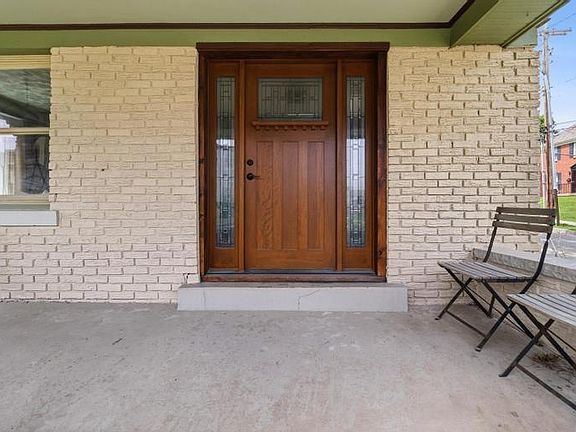3rd image of 5100 Brookside Blvd