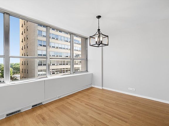5th image of 655 W Irving Park Rd APT 502