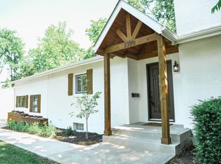 2390 Zollinger Rd, Columbus, OH 43221