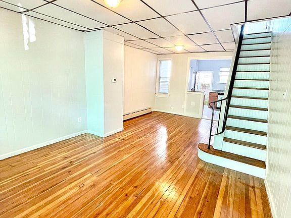 3rd image of 1421 S Etting St
