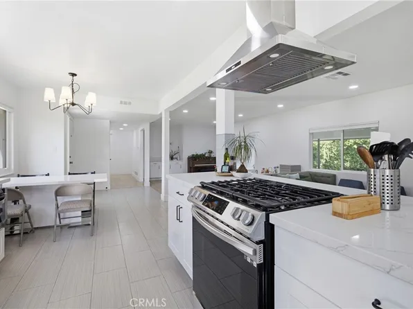 384 Colorado St, Arcadia, CA 91007