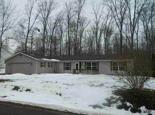 2479 S Southwood Dr, Warsaw, IN 46580