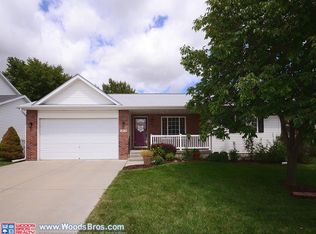 1910 W Lake St, Lincoln, NE 68522