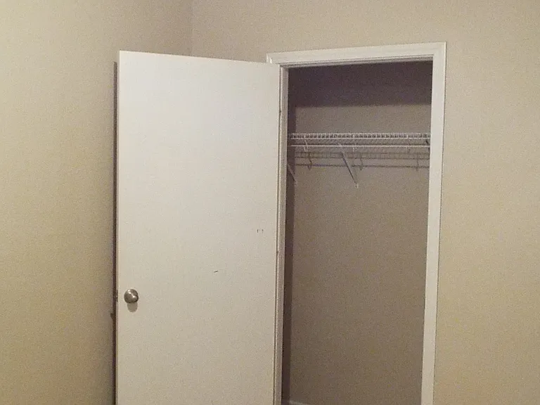 2064 Dove Crossing Dr — Photo 11