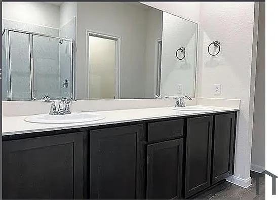 3959 Oak Creek Cir — Photo 18