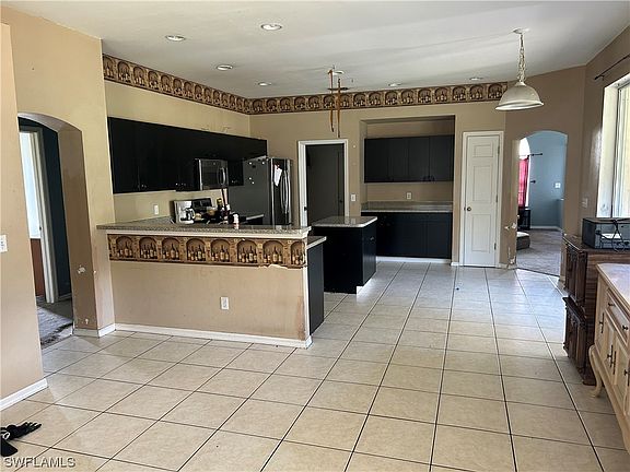 3rd image of 4617 Varsity Cir