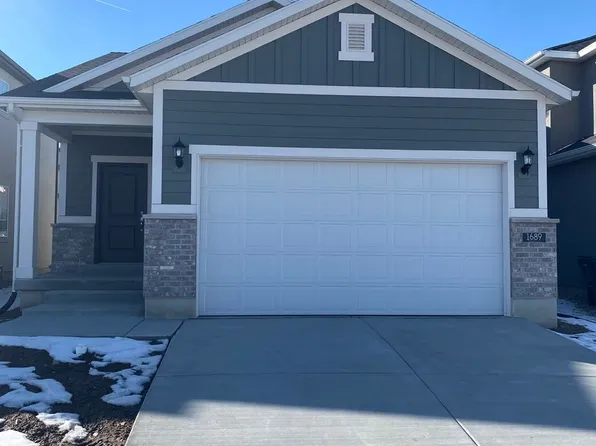 1689 S Hayfield Dr, Ogden, UT 84401