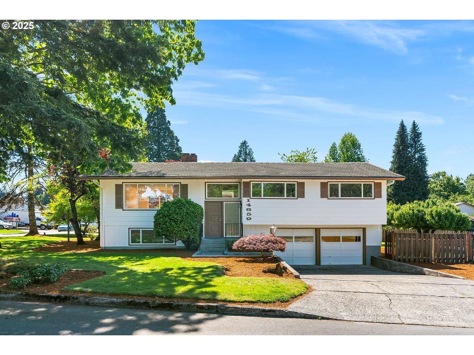 14659 SE Primrose Ave photo 1