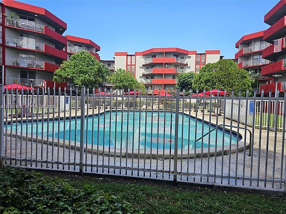2nd image of 1750 W 46th St APT 331