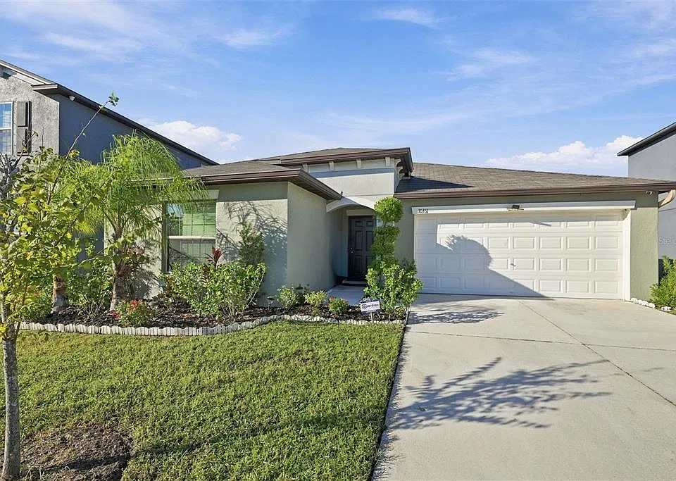 10351 Alder Green Dr