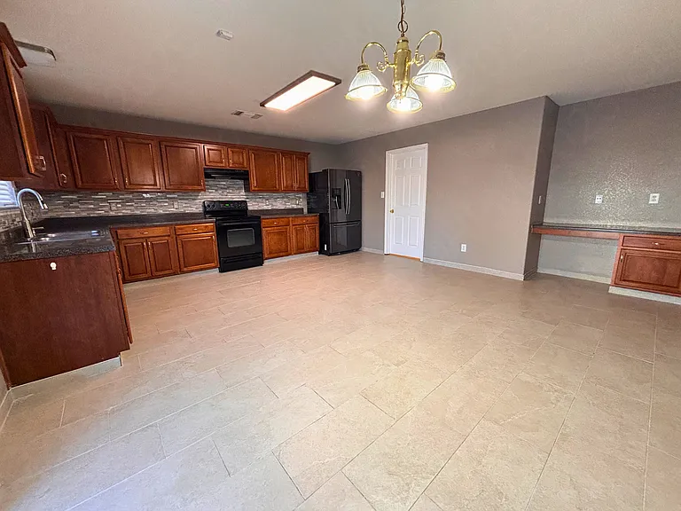 3405 Whisper Hvn — Photo 8