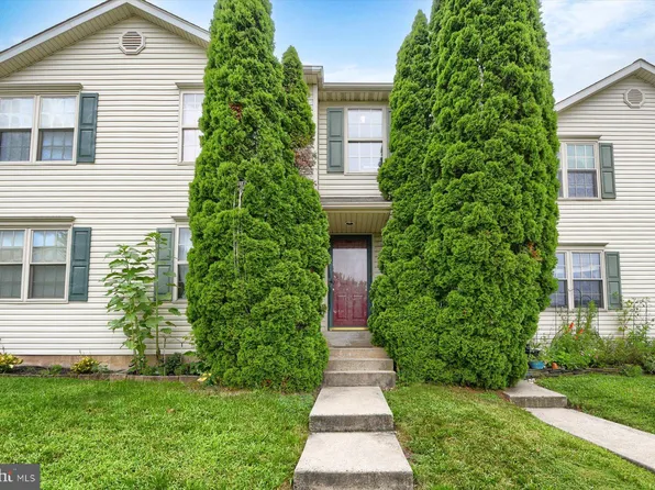 641 Campus Dr, Perkasie, PA 18944