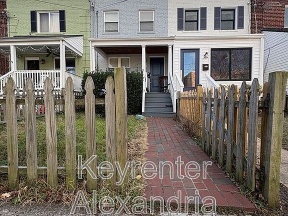 2nd image of 105 Clifford Ave