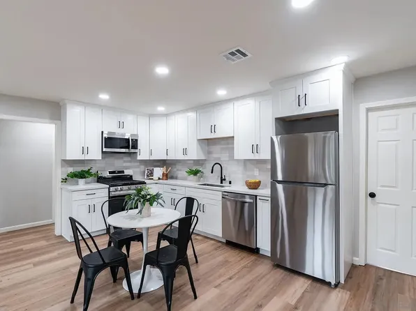 5270 Trojan Ave, San Diego, CA 92115