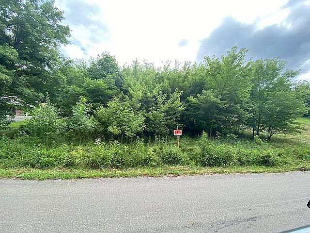 2nd image of Valley Dr