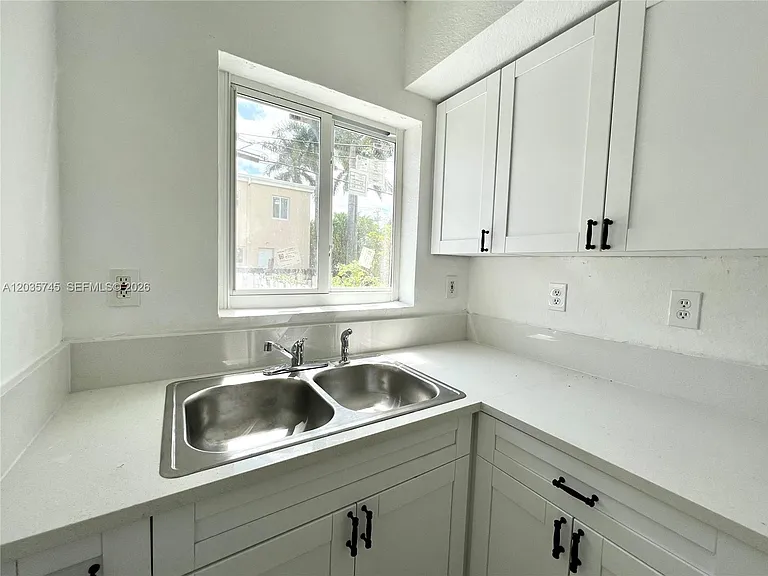 444 NW 84th St #444 — Photo 2