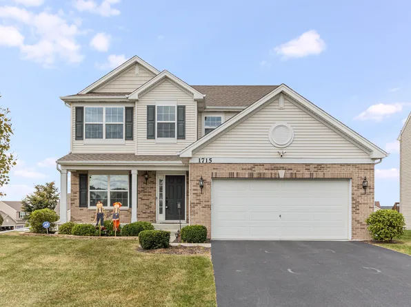 1715 Wildspring Pkwy, Joliet, IL 60431