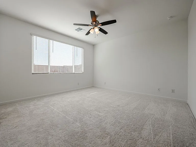 15771 W Superior Ave — Photo 31