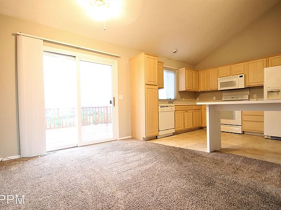 4th image of 6704 N 119th Ave