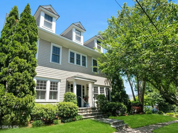 52 Chesterfield Rd, Stamford, CT 06902