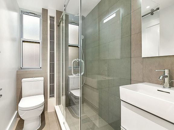 3rd image of 220 W 24th St #2205S