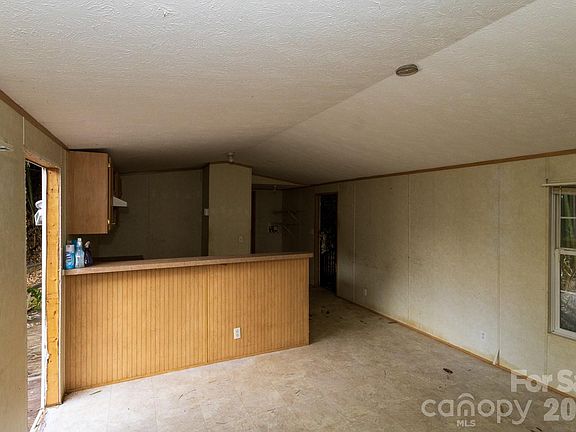4th image of 78 Taylor St #80