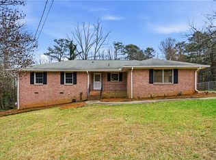 2378 Cambridge St, Snellville, GA 30078