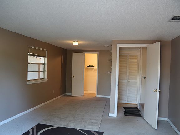5th image of 1117 Dunmire St