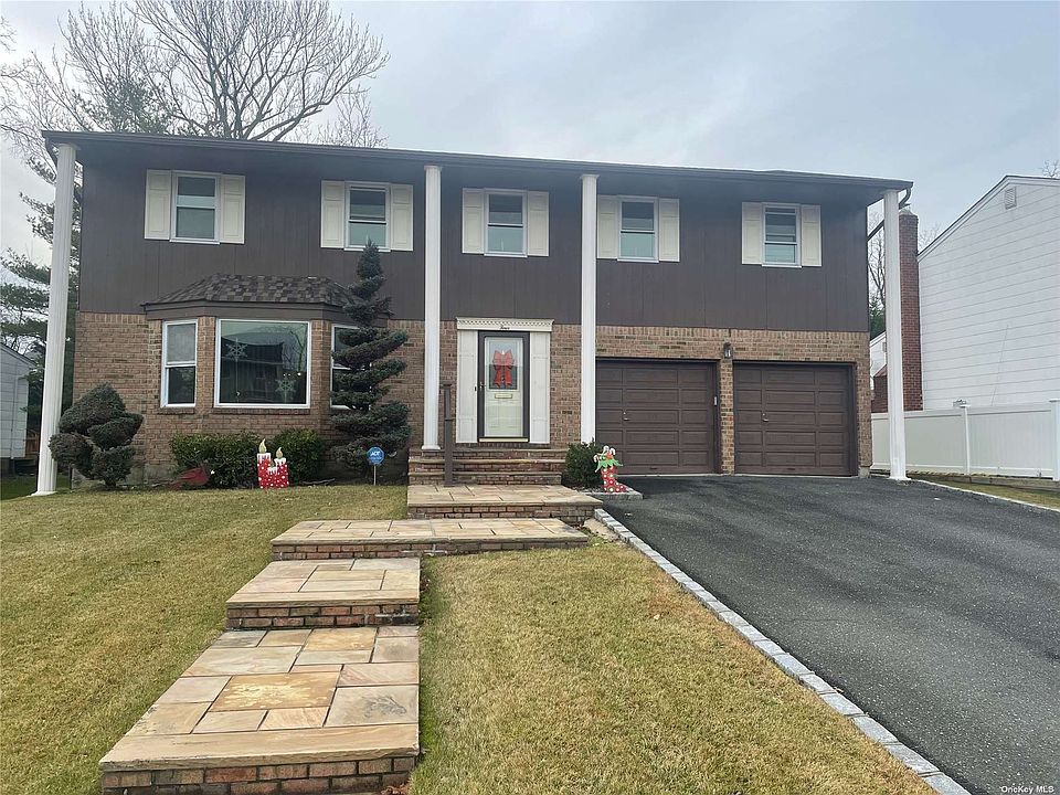 4 Coachman Drive, Roslyn, NY 11576 Zillow