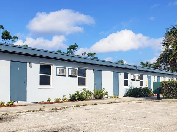 632 W 7th St, Riviera Beach, FL