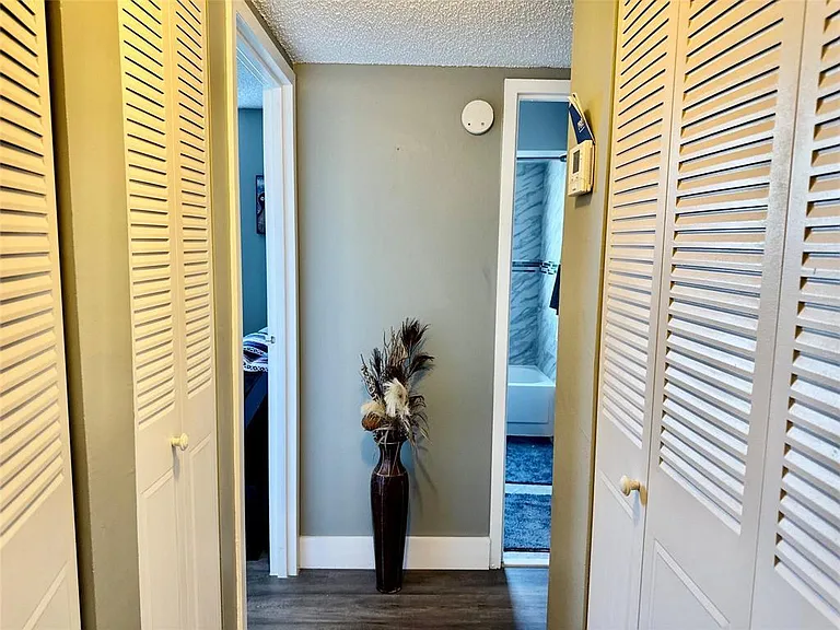 1800 SW 81st Ave #1307 — Photo 16