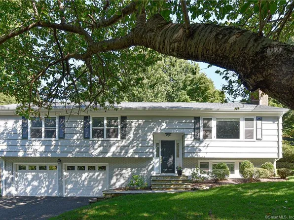 222 Orchard Hill Lane, Fairfield, CT 06824