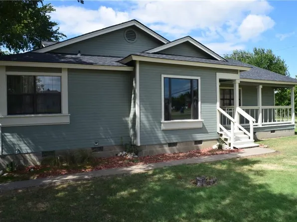 208 Maple St, Gunter, TX 75058