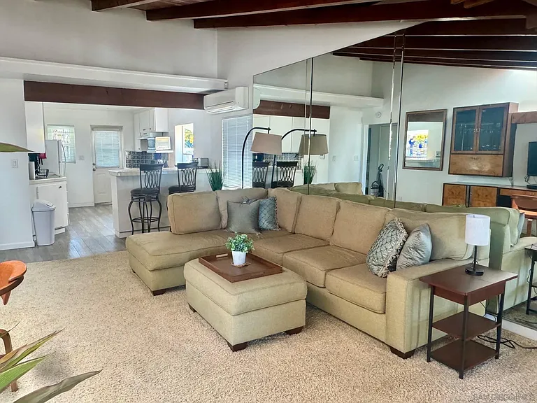 8151 Camino Del Oro — Photo 8