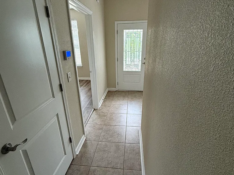 209 Leeward Island Dr — Photo 12