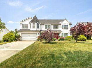2389 Timbercrest Ct, Ann Arbor, MI 48105