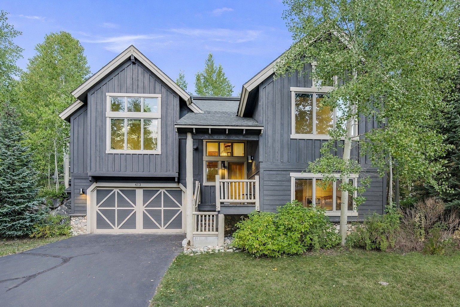 413 Kestrel Ln