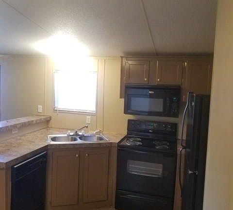 3rd image of 4310 Orchard Ave #M
