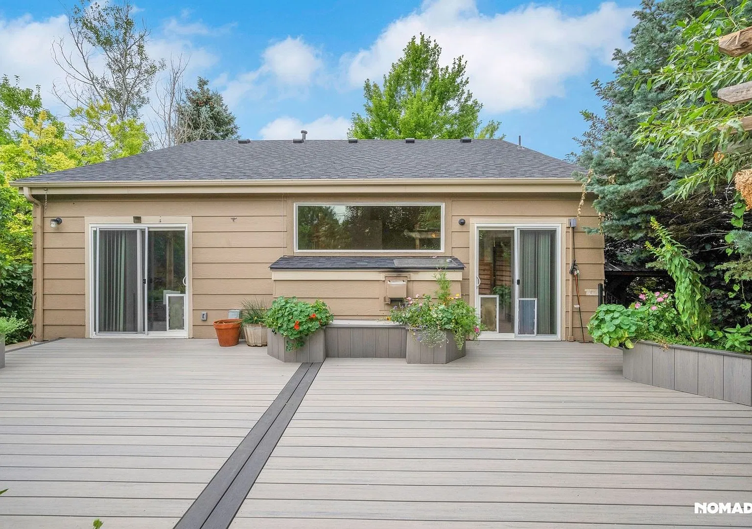 Beautiful 4BR House in Centennial — Photo 3