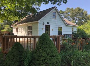 3111 McDermott St, Norton Shores, MI 49444
