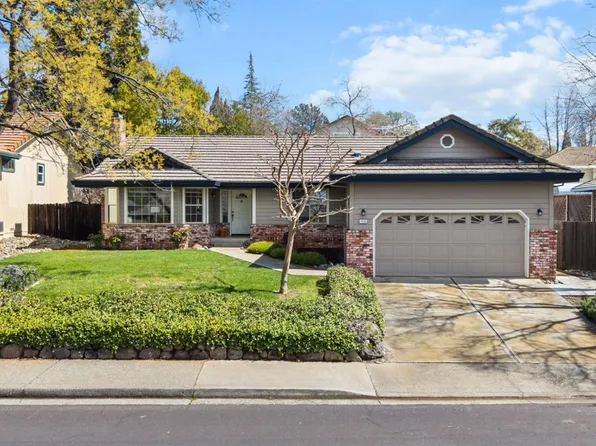 1435 Foxridge Cir, Auburn, CA 95603